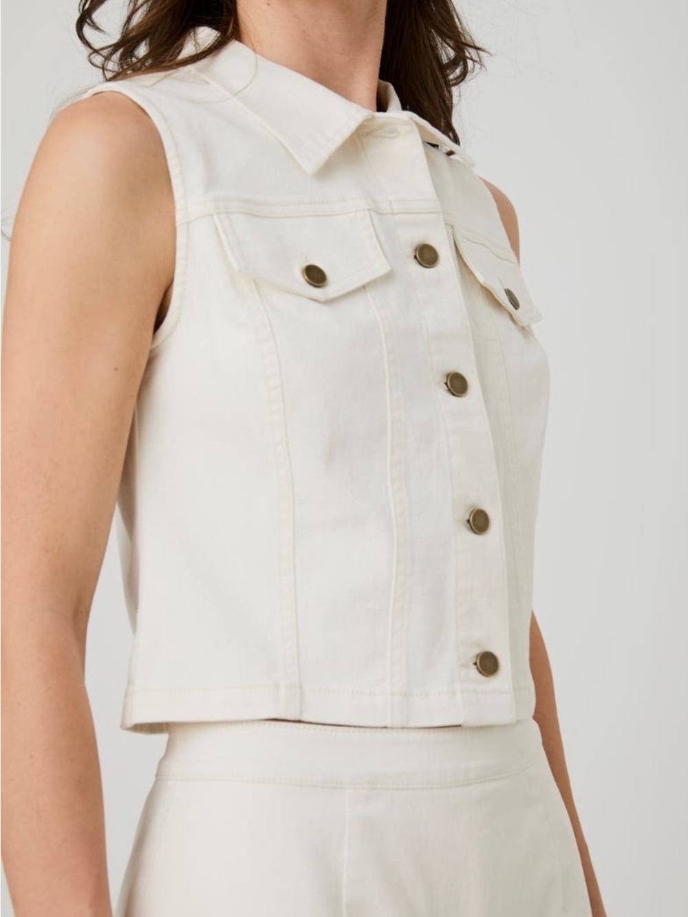Sleeveless Button Front Crop Denim Vest in Cream